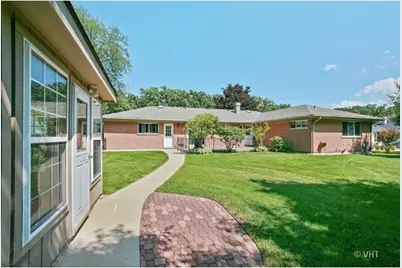 257 Vista Road, Lake Zurich, IL 60047 - Photo 9