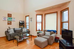 1720 W Augusta Ave, Chicago, IL 60622 - Photo 9