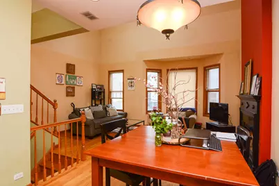 1720 W Augusta Avenue #2, Chicago, IL 60622 - Photo 5