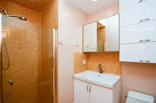 1720 W Augusta Ave, Chicago, IL 60622 - Photo 17