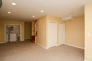 1720 W Augusta Ave, Chicago, IL 60622 - Photo 11