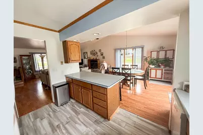 402 Kilmer Street, Ashton, IL 61006 - Photo 7