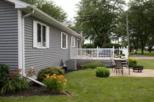 402 Kilmer St, Ashton, IL 61006 - Photo 3