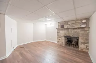 8746 S Kenwood Ave, Chicago, IL 60619 - Photo 13