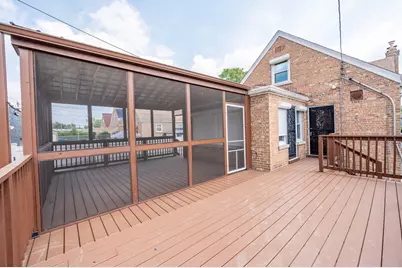 8746 S Kenwood Avenue, Chicago, IL 60619 - Photo 17