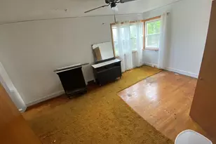 10508 S Forest Ave, Chicago, IL 60628 - Photo 5