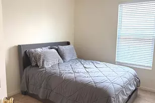 484 Belvedere Ln, Aurora, IL 60502 - Photo 15