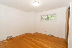 1185 Seymour Ave, Des Plaines, IL 60016 - Photo 17