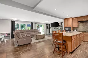 166 Forest View Ave, Wood Dale, IL 60191 - Photo 9