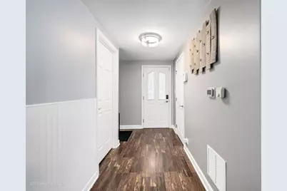 166 Forest View Avenue, Wood Dale, IL 60191 - Photo 5