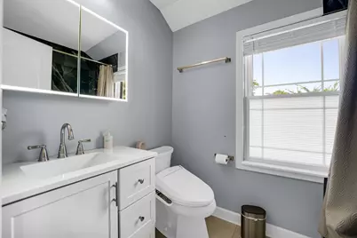 907 E Central Road, Mount Prospect, IL 60056 - Photo 21