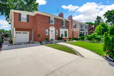 907 E Central Road, Mount Prospect, IL 60056 - Photo 3