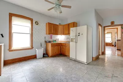 2051 N Kilbourn Avenue, Chicago, IL 60639 - Photo 15