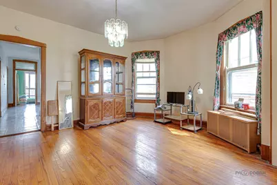 2051 N Kilbourn Avenue, Chicago, IL 60639 - Photo 11