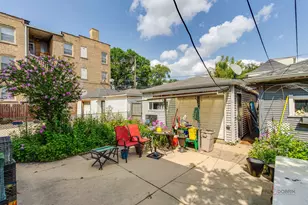 2051 N Kilbourn Ave, Chicago, IL 60639 - Photo 37