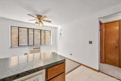 5312 W Windsor Avenue #2W, Chicago, IL 60630 - Photo 11