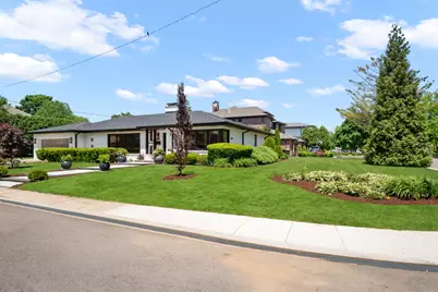 6600 N Kenton Avenue, Lincolnwood, IL 60712 - Photo 3
