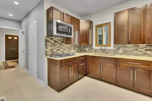7527 S Chappel Ave, Chicago, IL 60649 - Photo 5