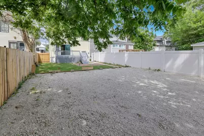 7527 S Chappel Avenue, Chicago, IL 60649 - Photo 39