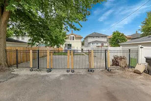 7527 S Chappel Ave, Chicago, IL 60649 - Photo 41
