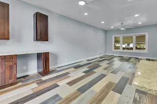 7527 S Chappel Ave, Chicago, IL 60649 - Photo 7