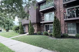 7005 99th St, Chicago Ridge, IL 60415 - Photo 1