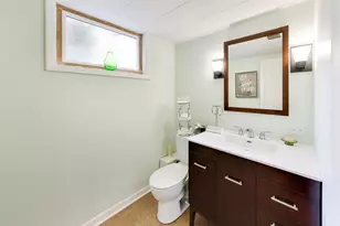 1907 Grant St, Evanston, IL 60201 - Photo 19