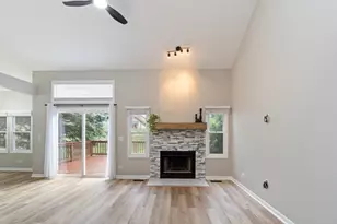 264 Haber Ct, Cary, IL 60013 - Photo 3