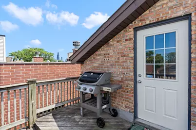 2140 W Huron Street #2F, Chicago, IL 60612 - Photo 23