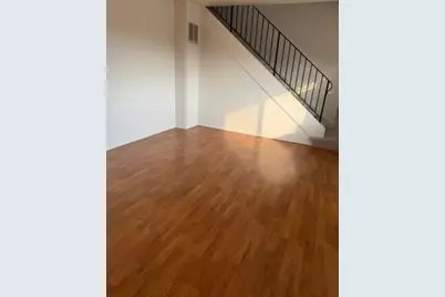 2626 Woodview Court #2626, Waukegan, IL 60087 - Photo 3