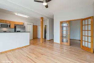 6647 S Maryland Ave, Chicago, IL 60637 - Photo 3