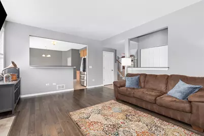 1010 Marion Drive, Shorewood, IL 60404 - Photo 11