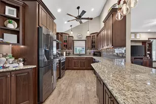 707 S Otter Creek Rd, Streator, IL 61364 - Photo 11