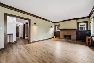 7325 S Euclid Ave, Chicago, IL 60649 - Photo 3