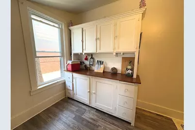 110 W Washington Street, Streator, IL 61364 - Photo 7