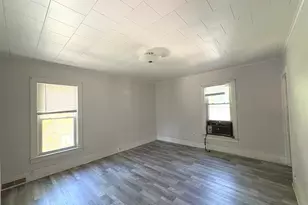110 W Washington St, Streator, IL 61364 - Photo 13