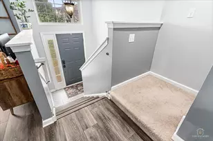 1243 Derry Ln, Pingree Grove, IL 60140 - Photo 3