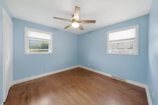 7920 W 91st St, Hickory Hills, IL 60457 - Photo 19