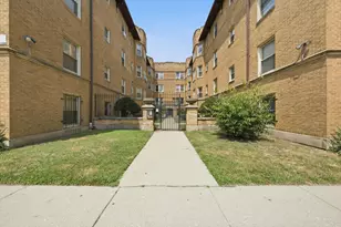 2212 E 70th St, Chicago, IL 60649 - Photo 25