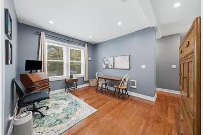 2212 E 70th Street #1B, Chicago, IL 60649 - Photo 9