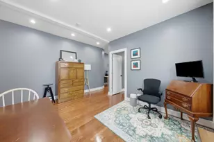 2212 E 70th St, Chicago, IL 60649 - Photo 11