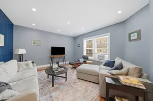 2212 E 70th St, Chicago, IL 60649 - Photo 5