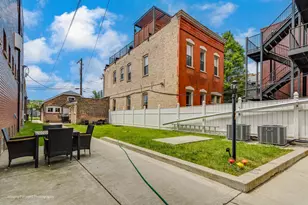 522 N Armour St, Chicago, IL 60642 - Photo 21