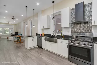522 N Armour Street #1, Chicago, IL 60642 - Photo 5