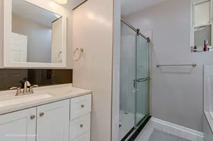 522 N Armour St, Chicago, IL 60642 - Photo 15