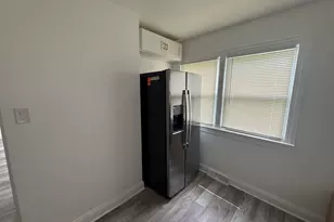 698 E Sibley Blvd, Dolton, IL 60419 - Photo 5