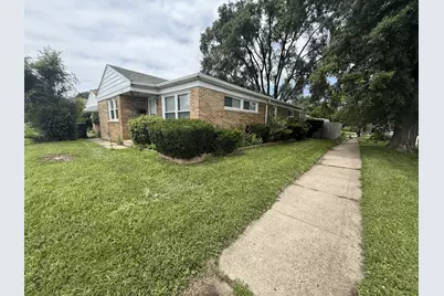 698 E Sibley Boulevard, Dolton, IL 60419 - Photo 13