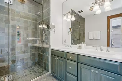 3757 N Bosworth Avenue, Chicago, IL 60613 - Photo 19