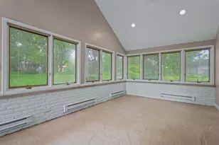 1023 Creekside Cir, Naperville, IL 60563 - Photo 7