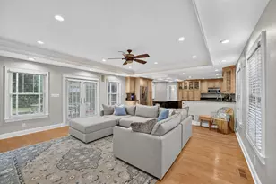 114 Wakefield Ln, Geneva, IL 60134 - Photo 7